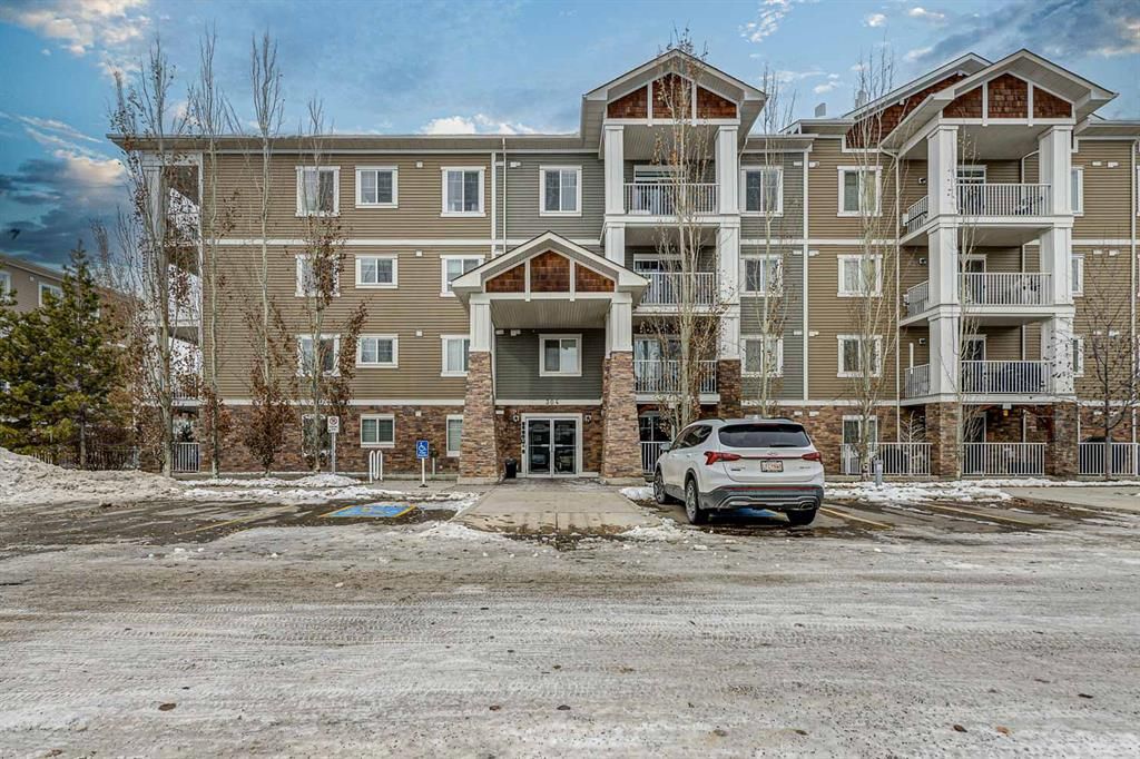 I have sold a property at 307 304 Cranberry PARK SE in Calgary
